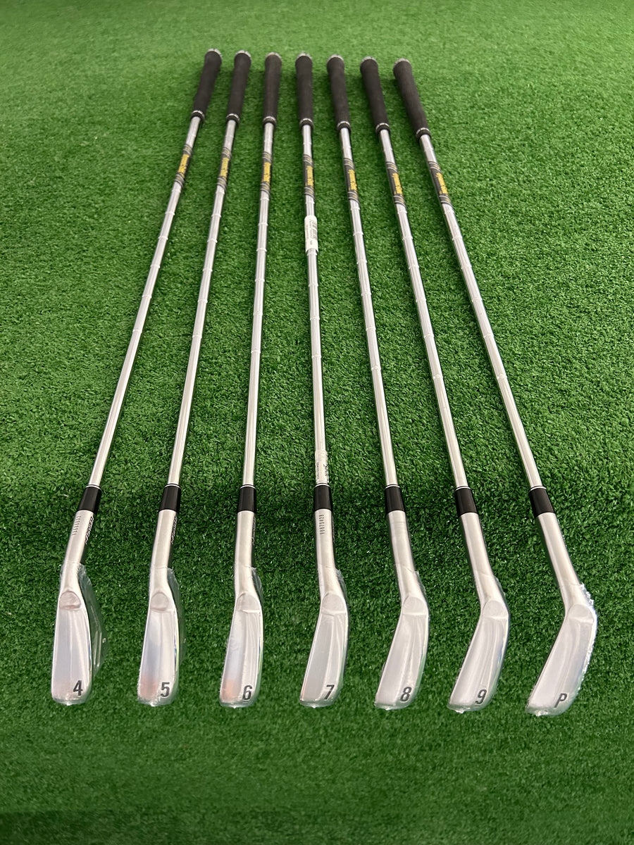 【ツインピークス】Defenitive Gold Boxed Edition Recreated the Gold Box to hold my season 1 & 2 Blu-Rays : r