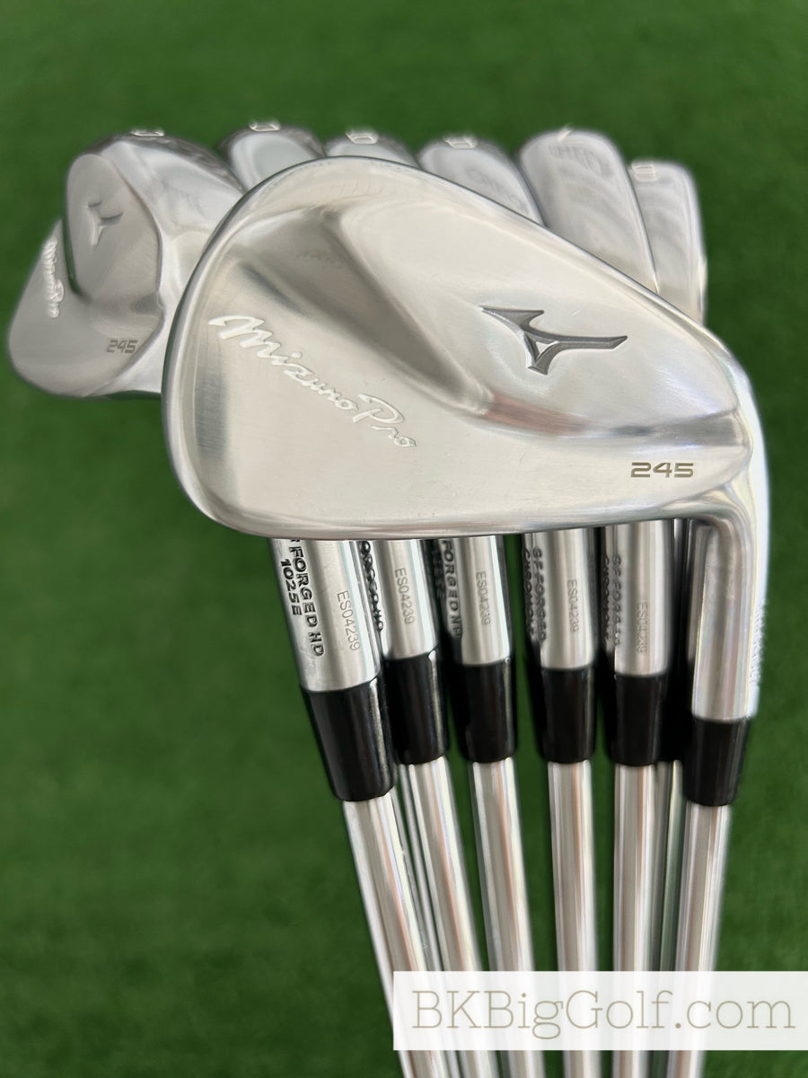 Mizuno Pro 245 Forged Iron Set 5-G / Dynamic Gold 100