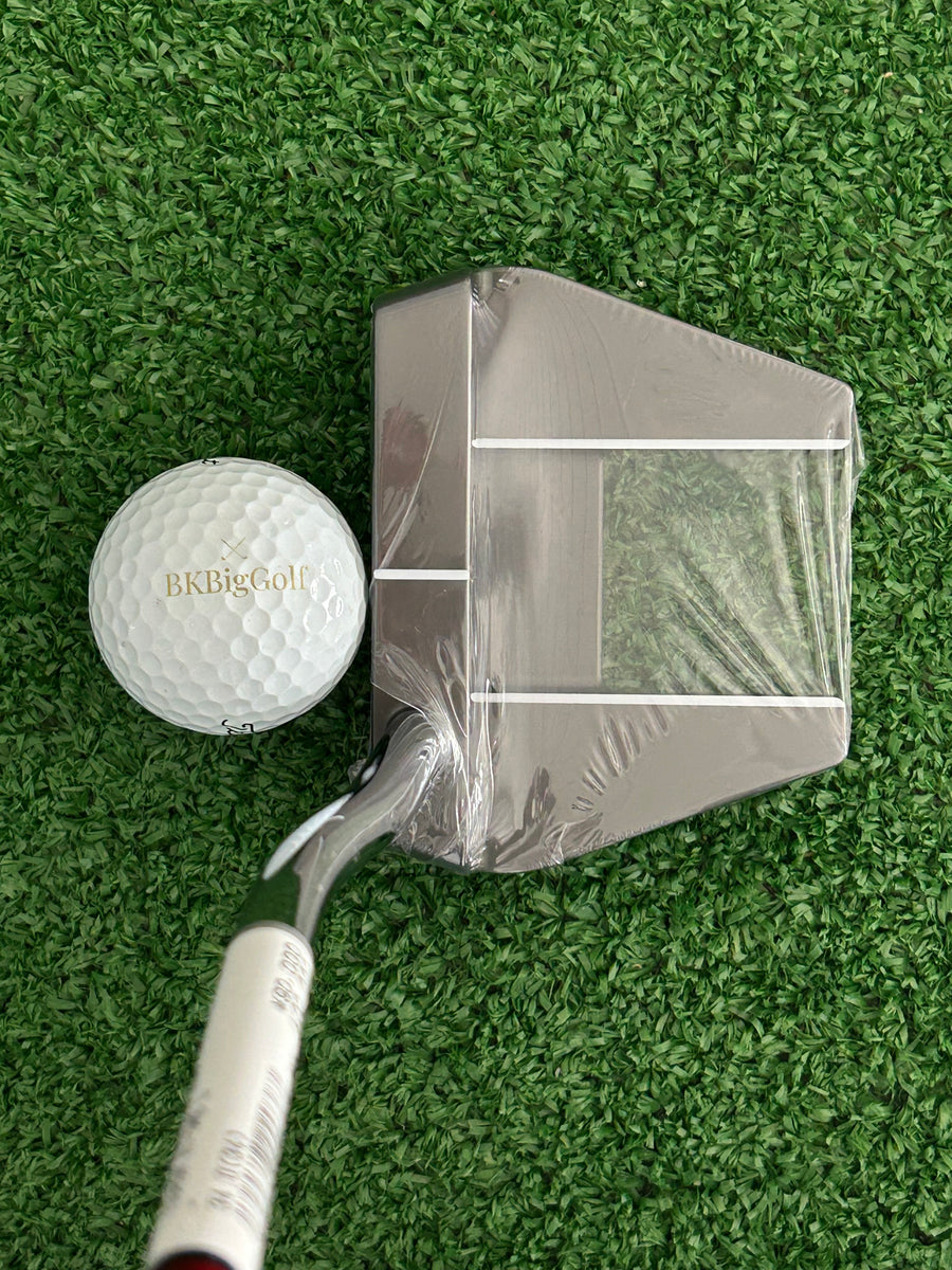 NEW Odyssey Toulon Ai-One Las Vegas DB 34” Putter w Headcover