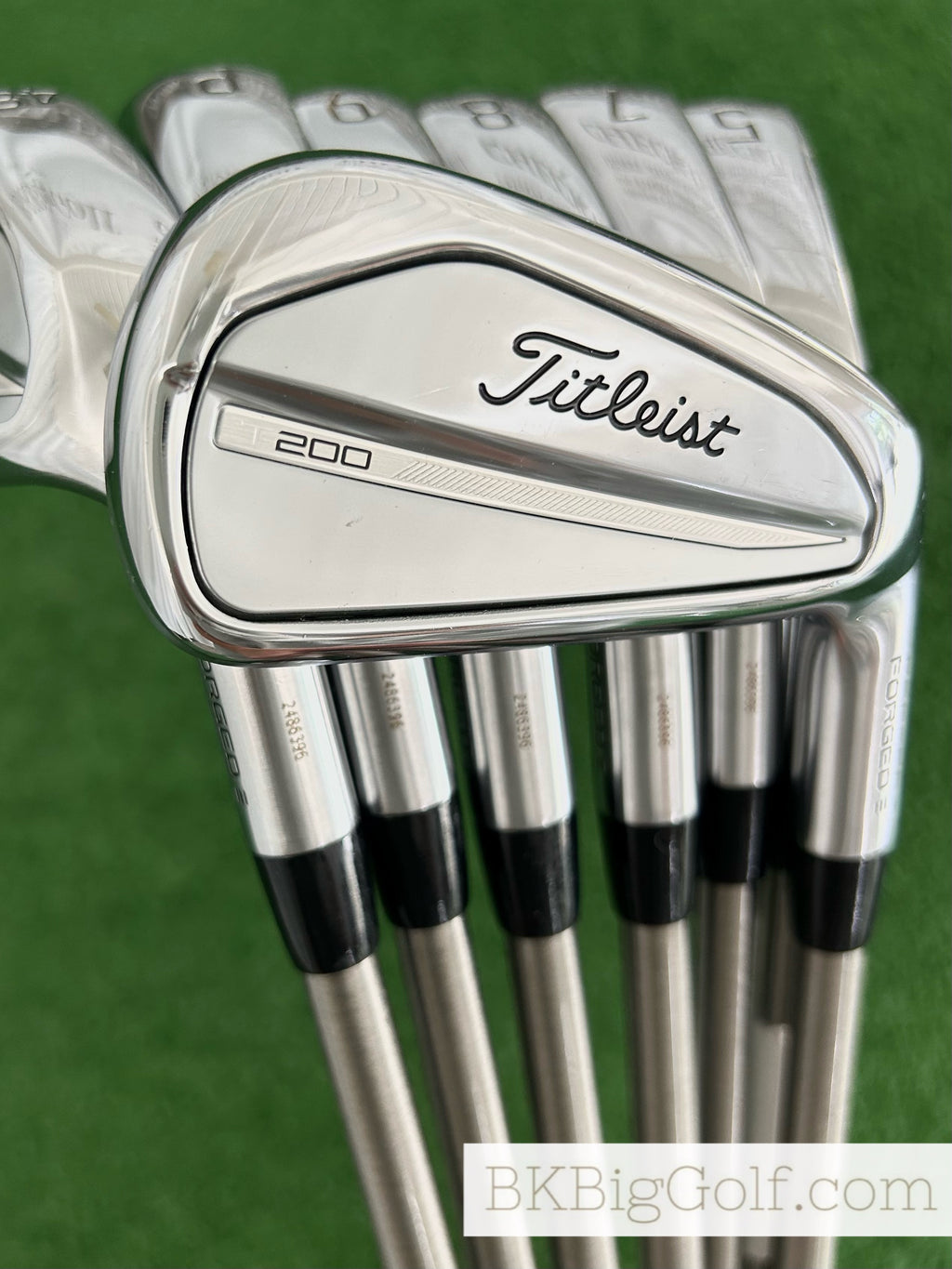 Titleist T200 ‘23 Forged Iron Set 5-48 / SteelFiber i95 Regular Graphite +1/2”