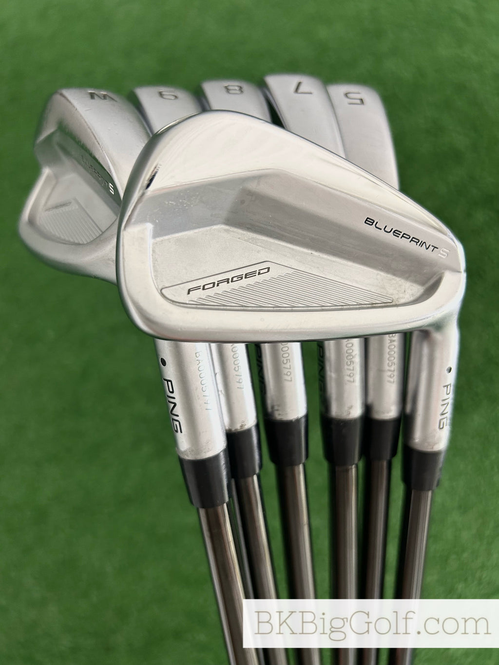Ping Blueprint S Forged Iron Set 5-W / KBS $-Taper Black 130 Extra Stiff