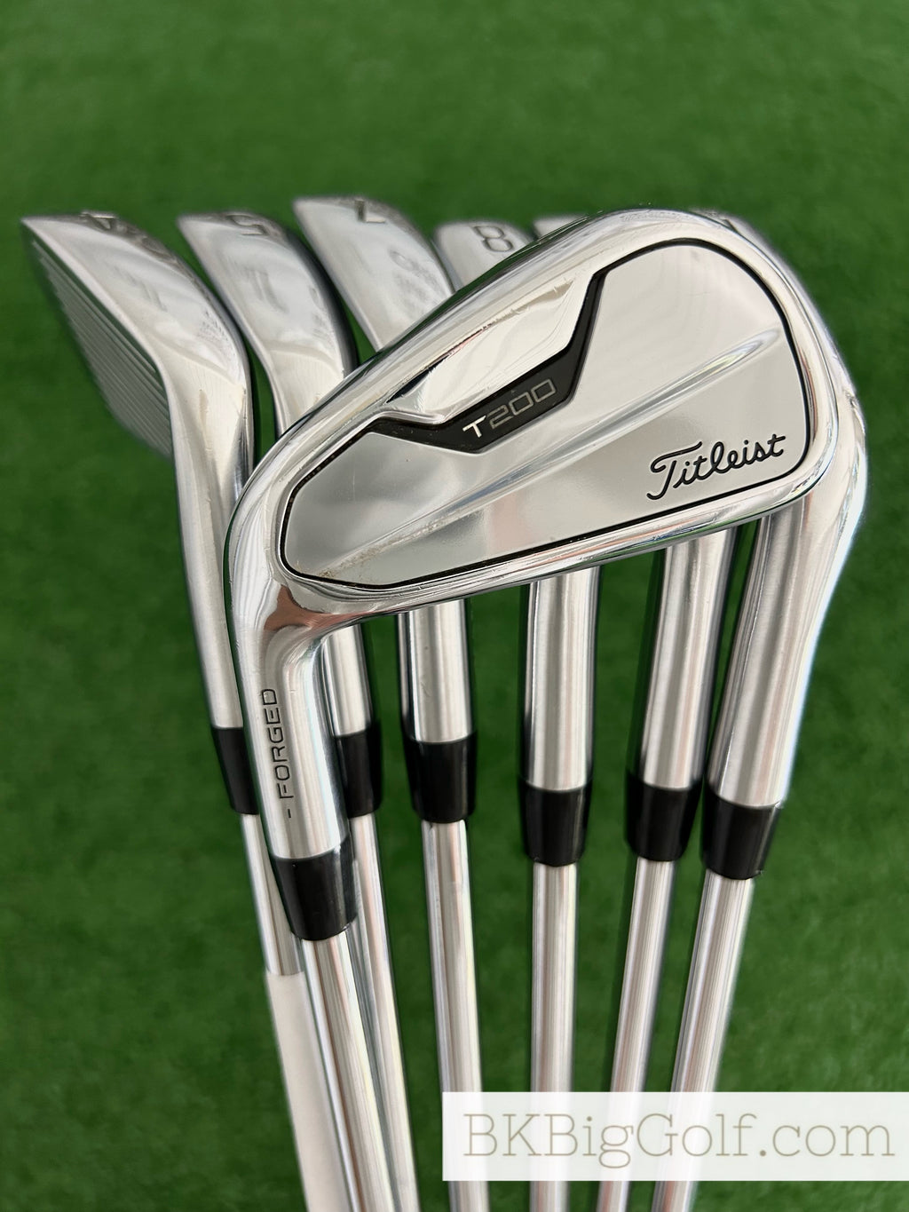 LH Titleist T200 ‘21 Forged Iron Set 4-P / True Temper AMT Black Stiff +1”