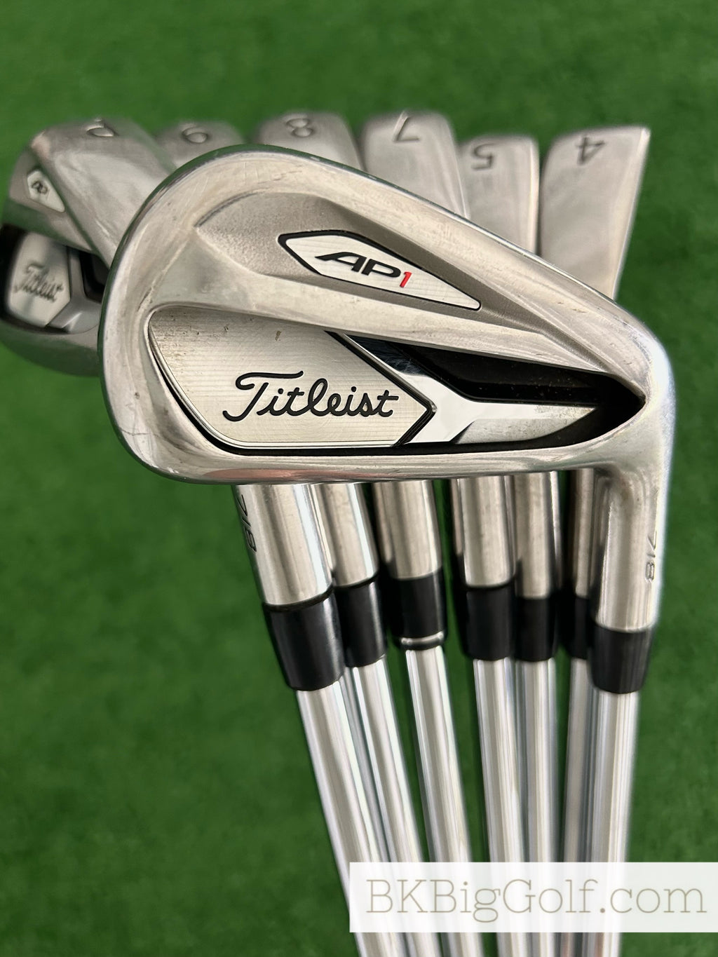 Titleist AP1 718 Iron Set 4-P / True Temper AMT Red Stiff