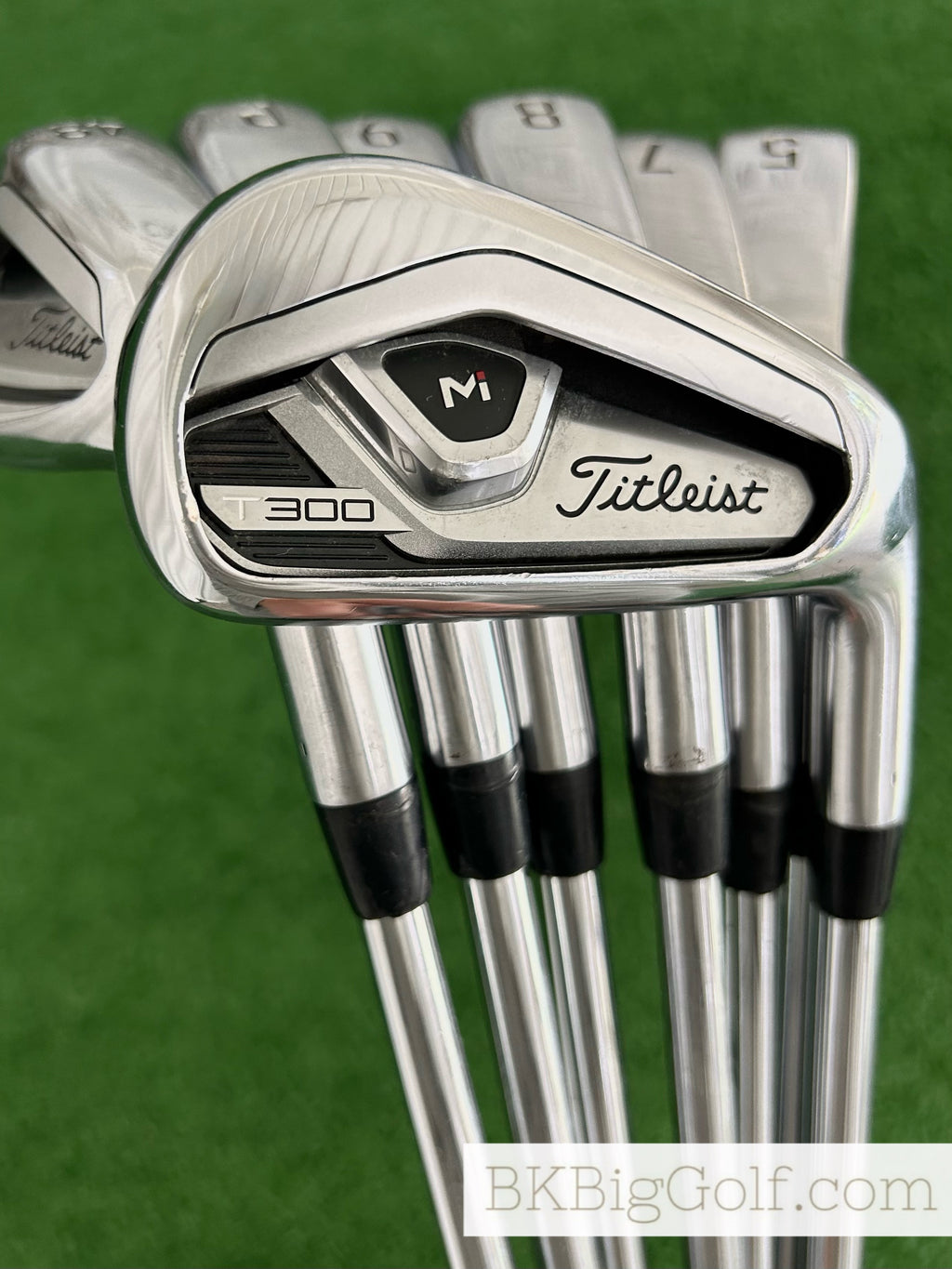 Titleist T300 ‘21 Iron Set 5-48 / True Temper AMT Red Regular