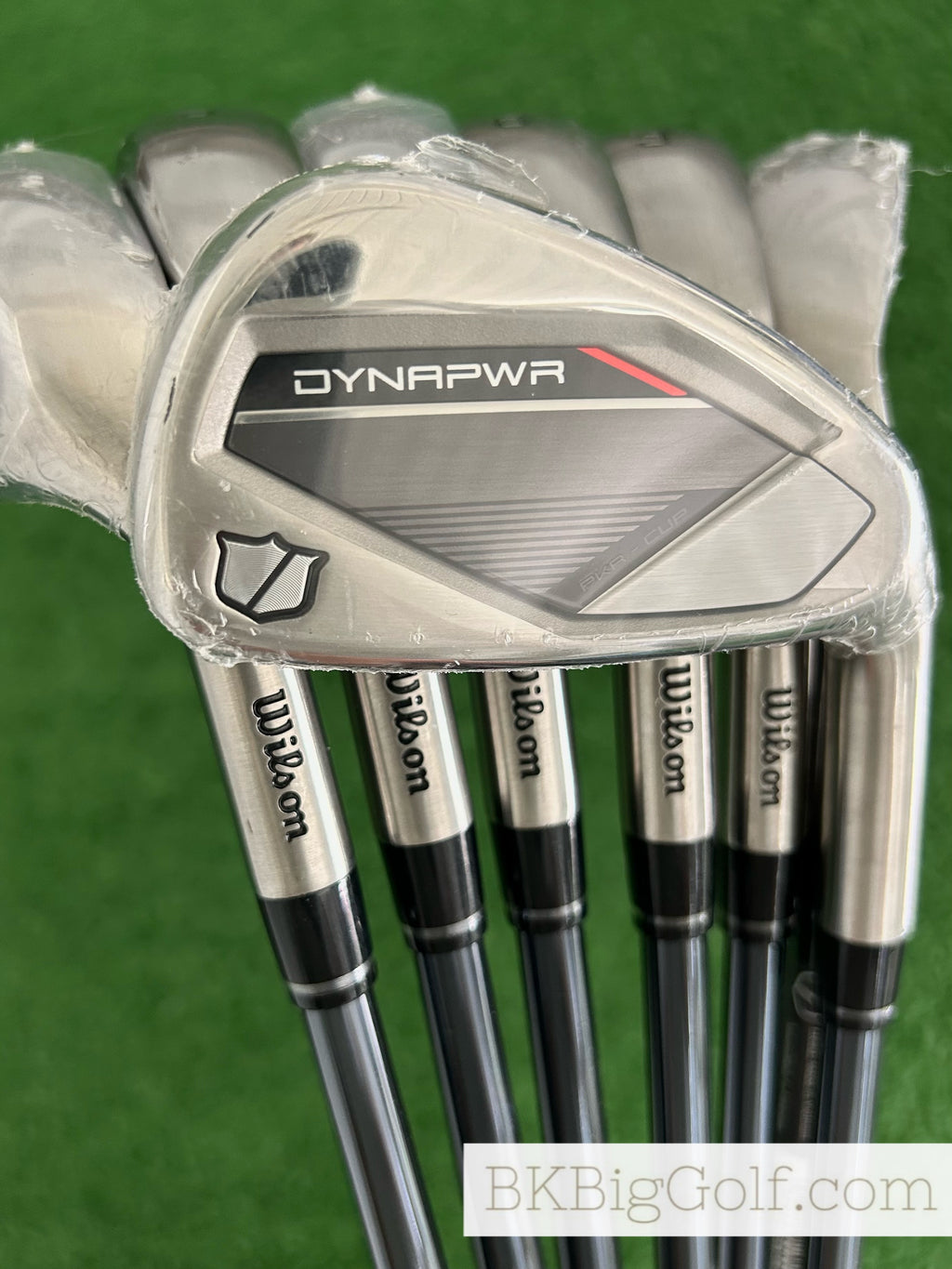 NEW / Mint Wilson Staff ‘25 Dynapwr Max Iron Set 5-G / Recoil 70 Regular Graphite