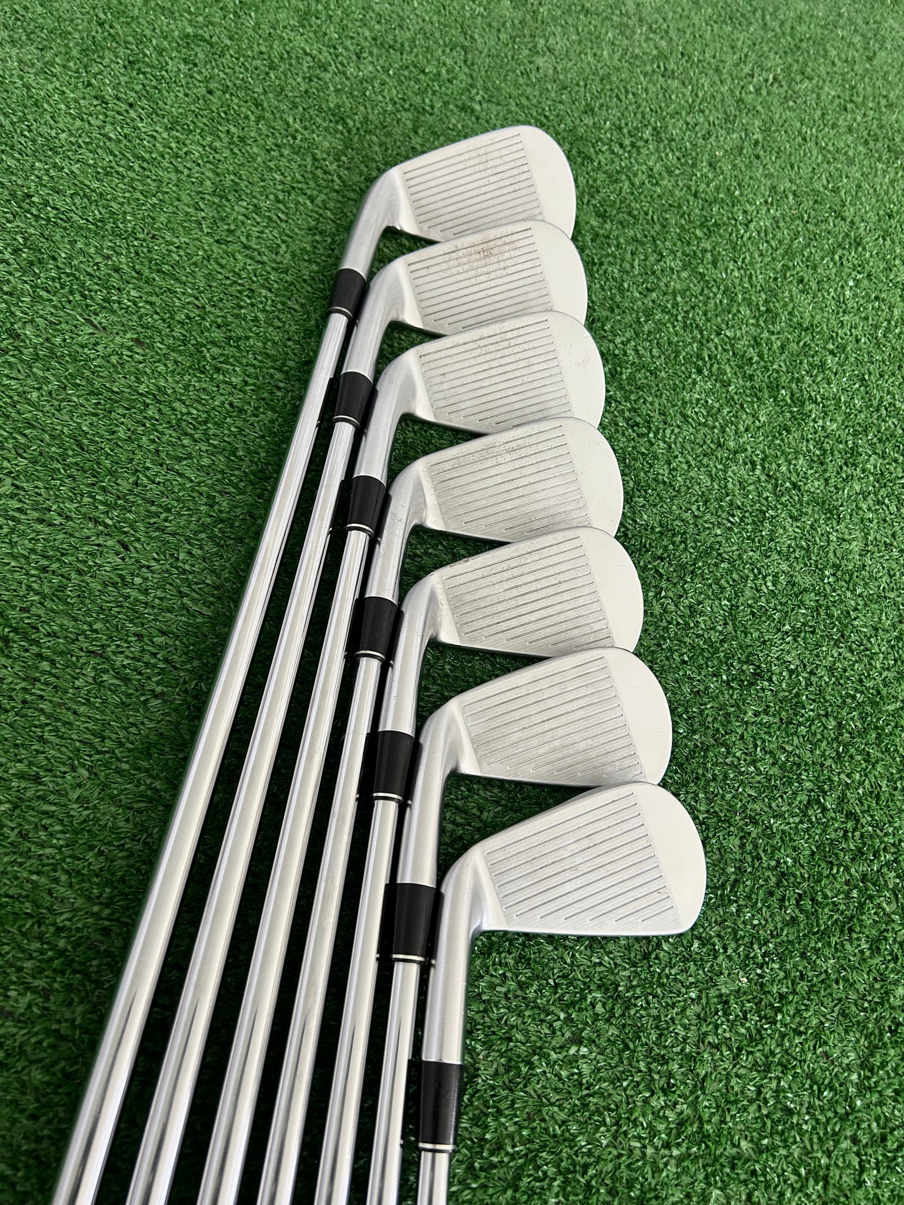 Srixon ZX7 Mkii Forged Iron Set 4-P / Project X 6.5 Extra Stiff