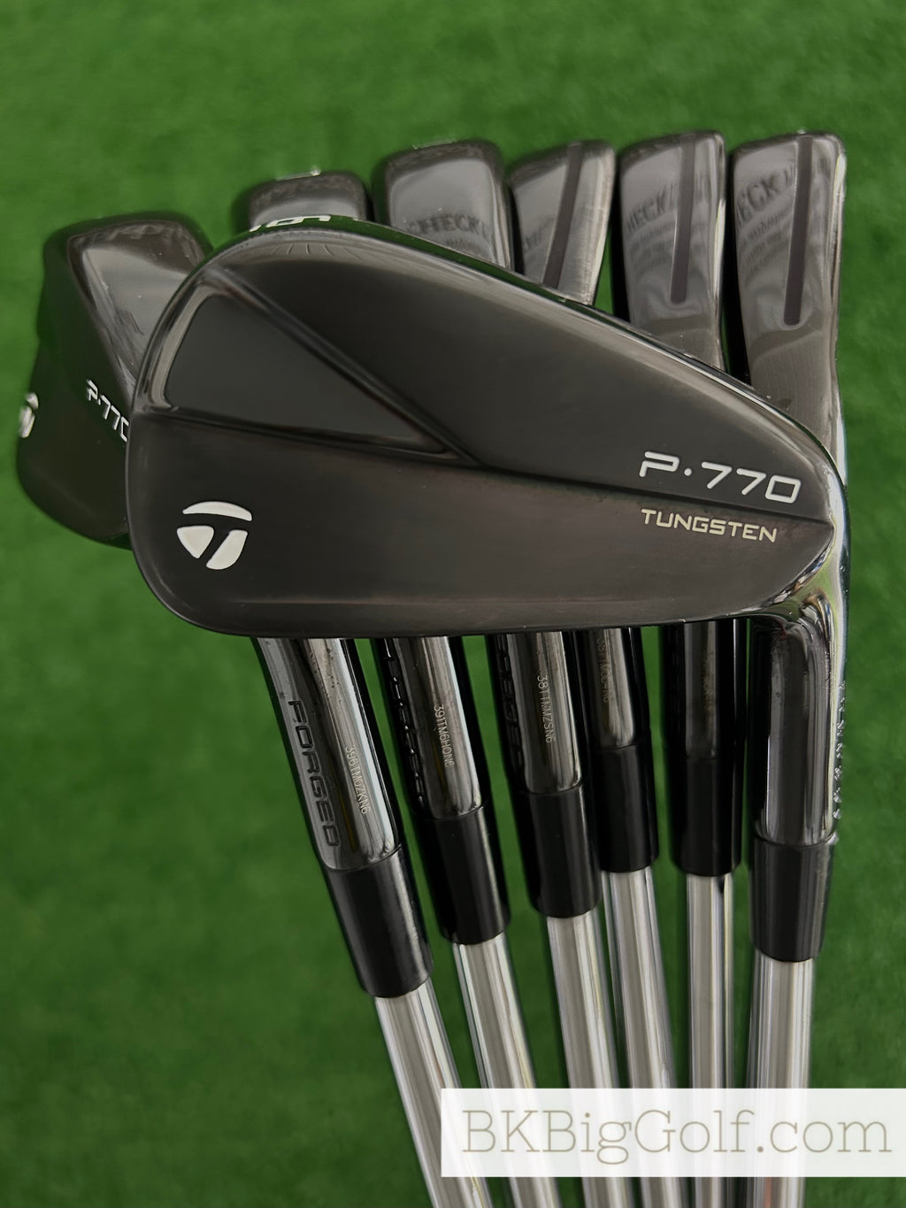 Taylormade P770 ‘23 Phantom Black Forged Iron Set 4-P / Dynamic Gold 120 Stiff