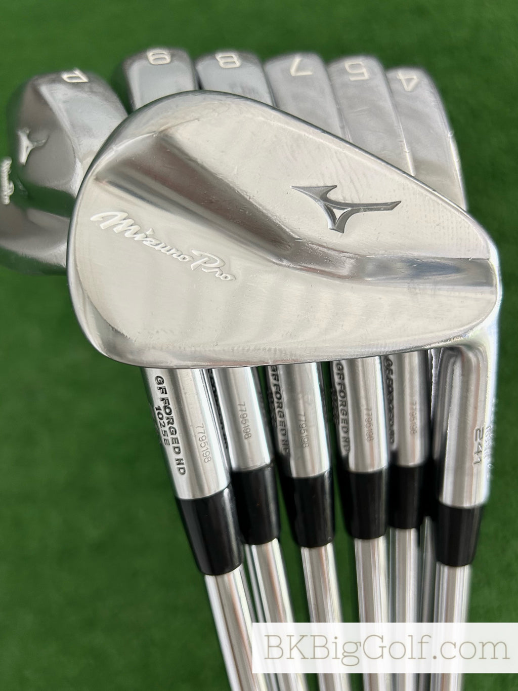 Mizuno Pro 241 Forged Iron Set 4-P / Project X 6.5 Extra Stiff