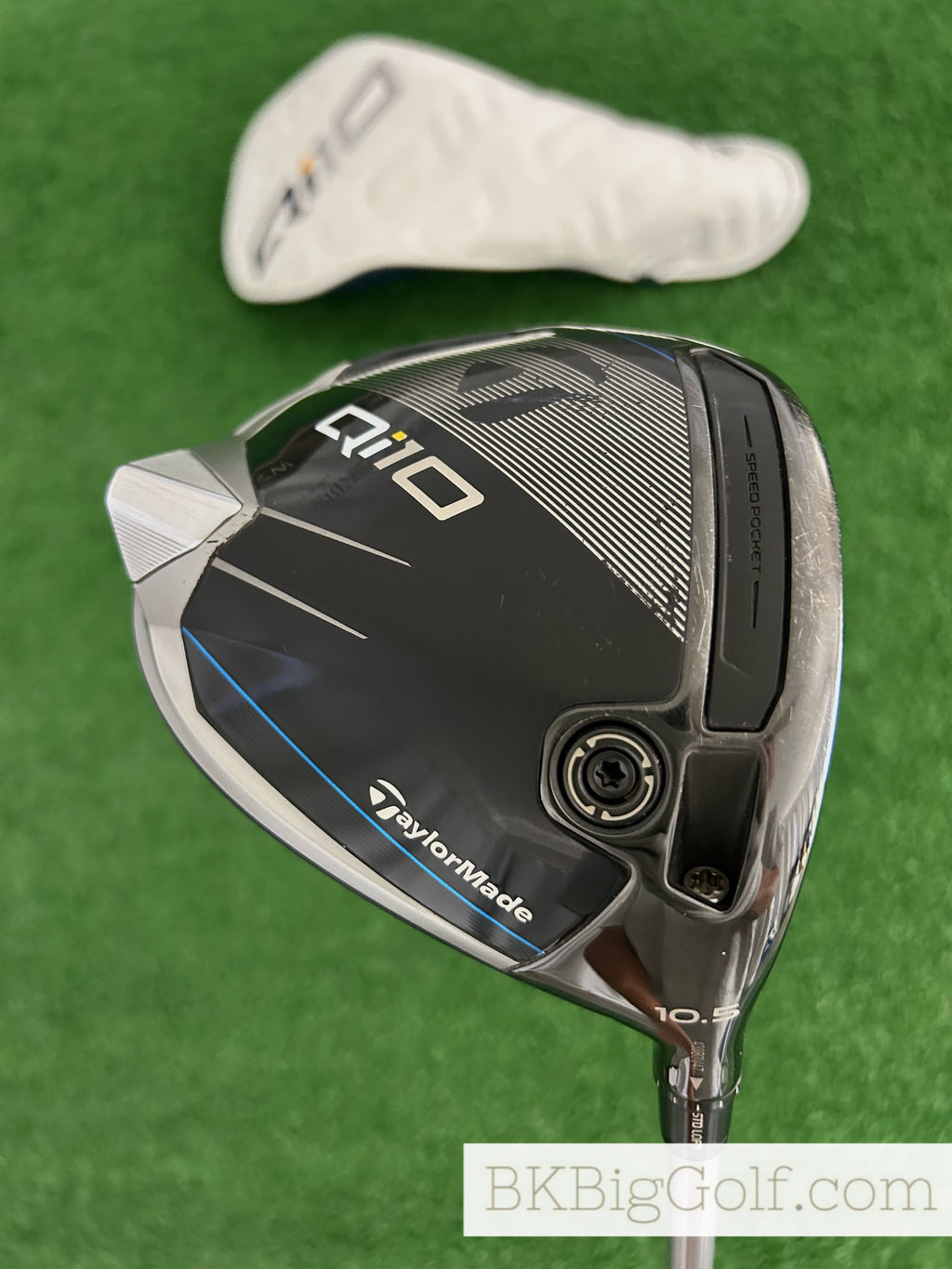 Taylormade Qi10 10.5 Driver w Headcover / Stiff