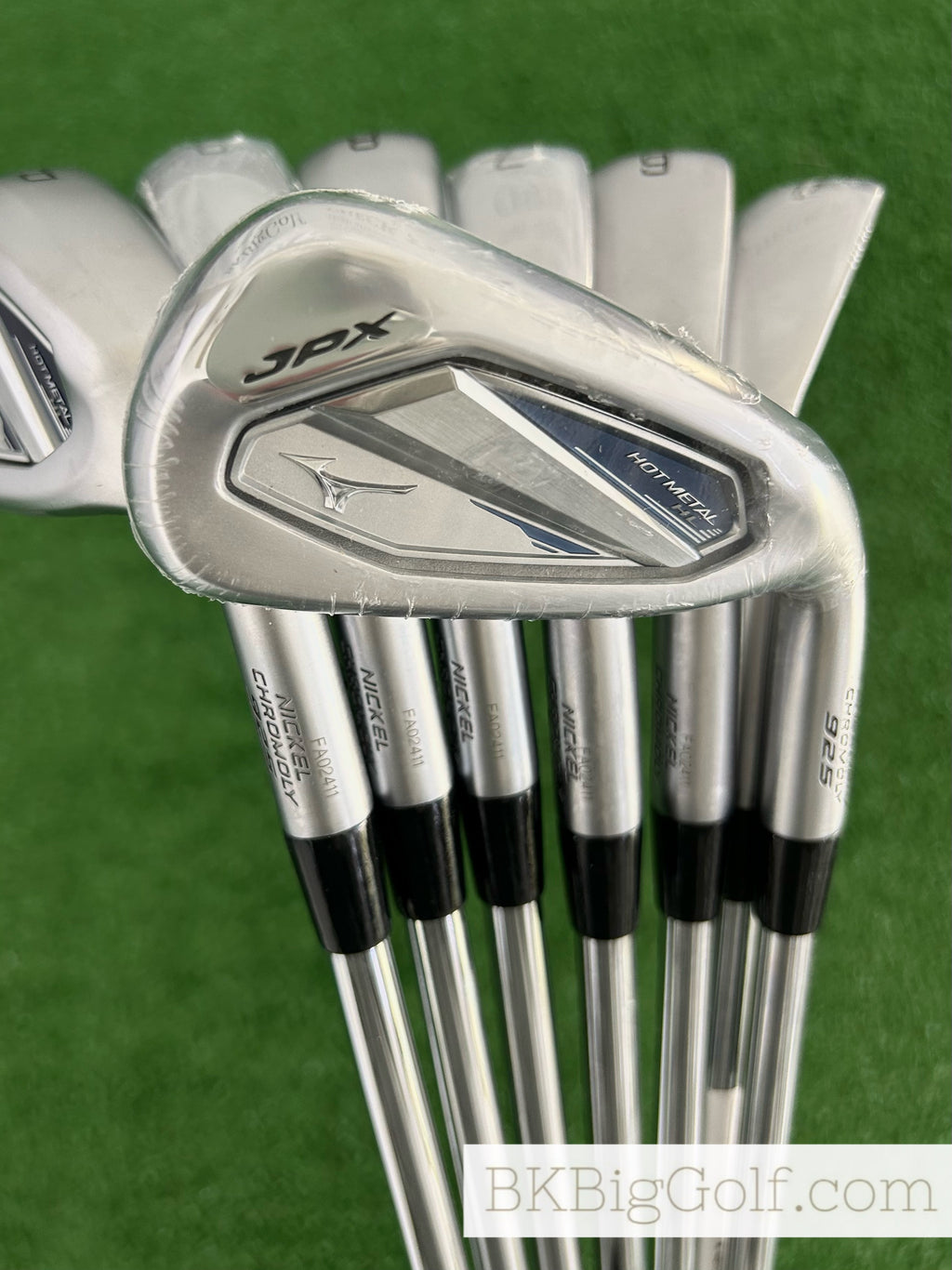 NEW / Mint Mizuno JPX 925 Hot Metal HL Iron Set 4-P / Dynamic Gold 95 Stiff