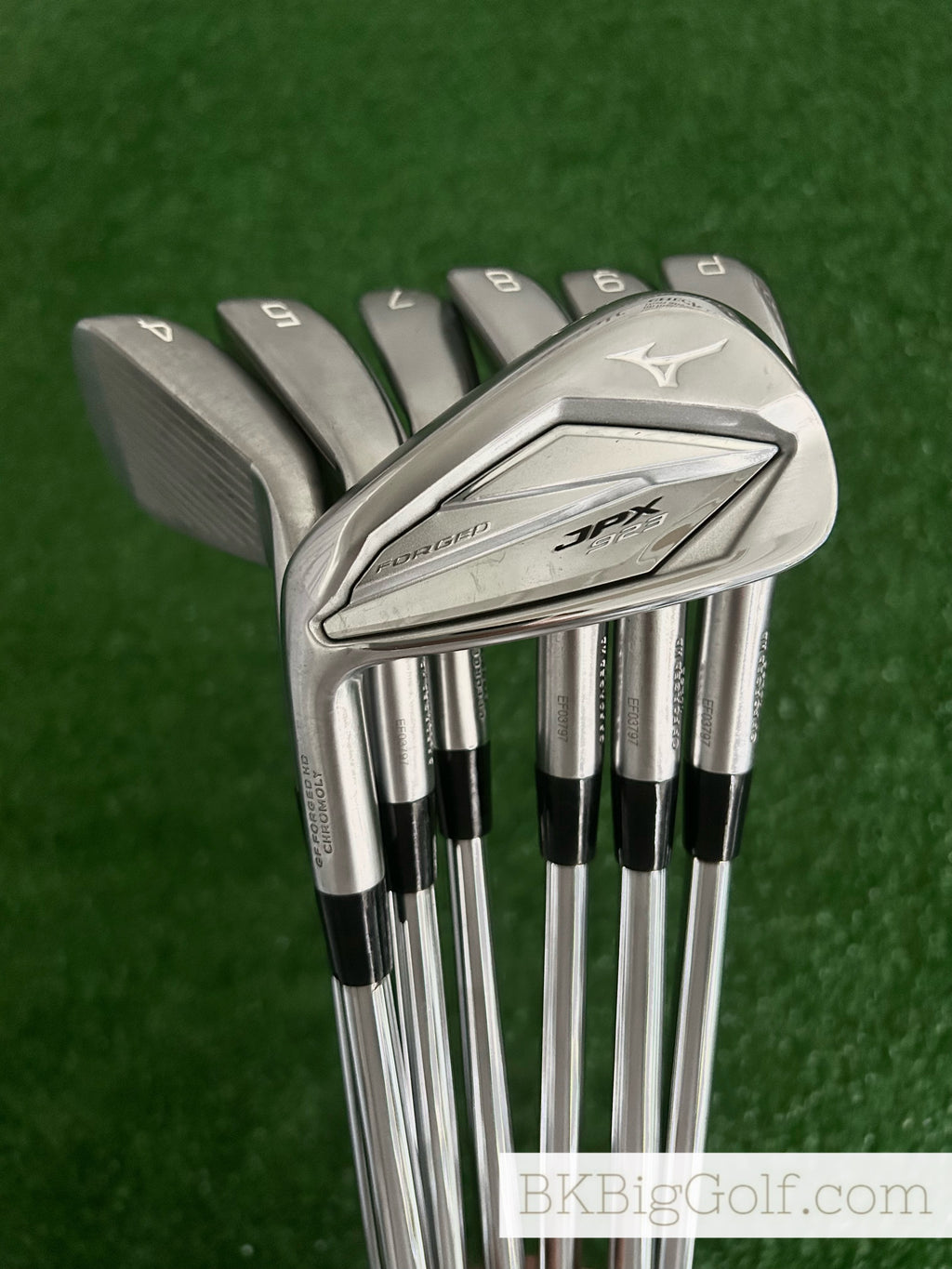 LH Mizuno JPX 923 Forged Iron Set 4-P / Dynamic Gold 105 Stiff