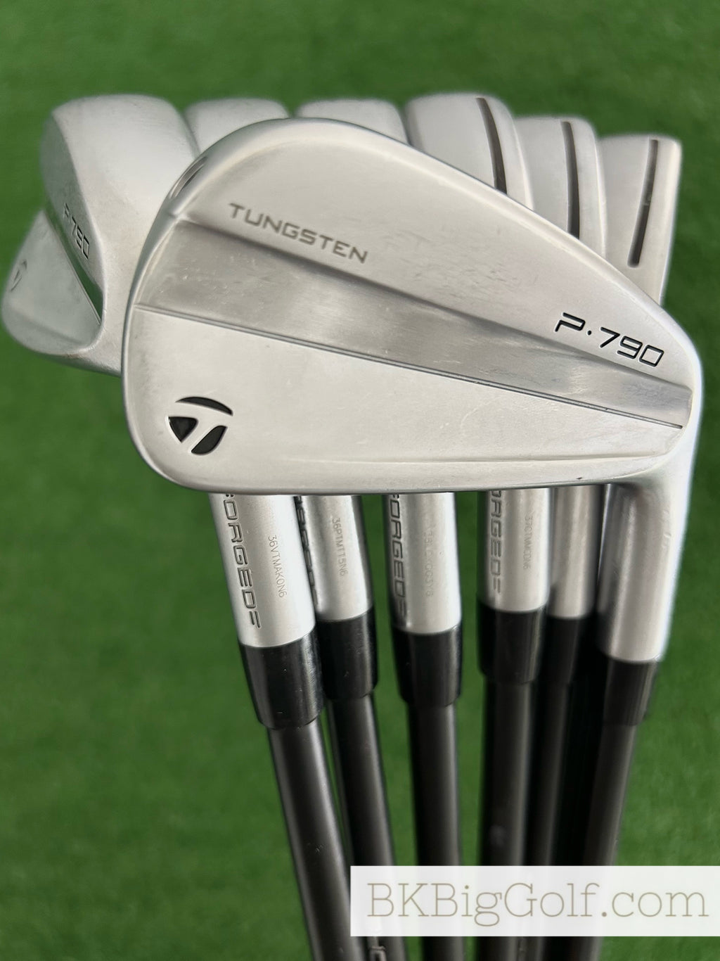 Taylormade P790 ‘23 Forged Iron Set 4-P / Fujikura Axiom Velocore 105 Stiff Graphite
