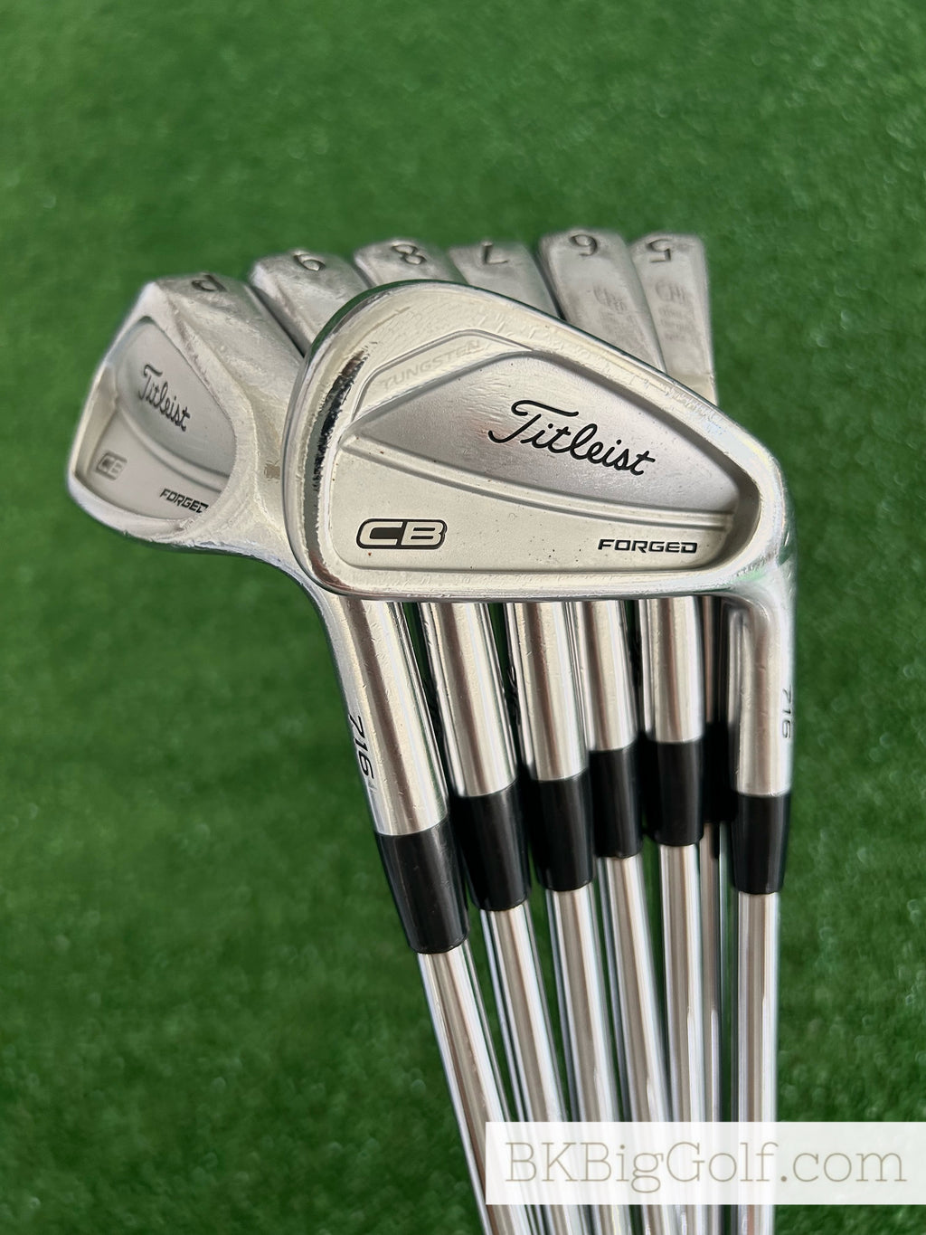 Titleist 716 CB Forged Iron Set 4-P / Dynamic Gold X100 Extra Stiff