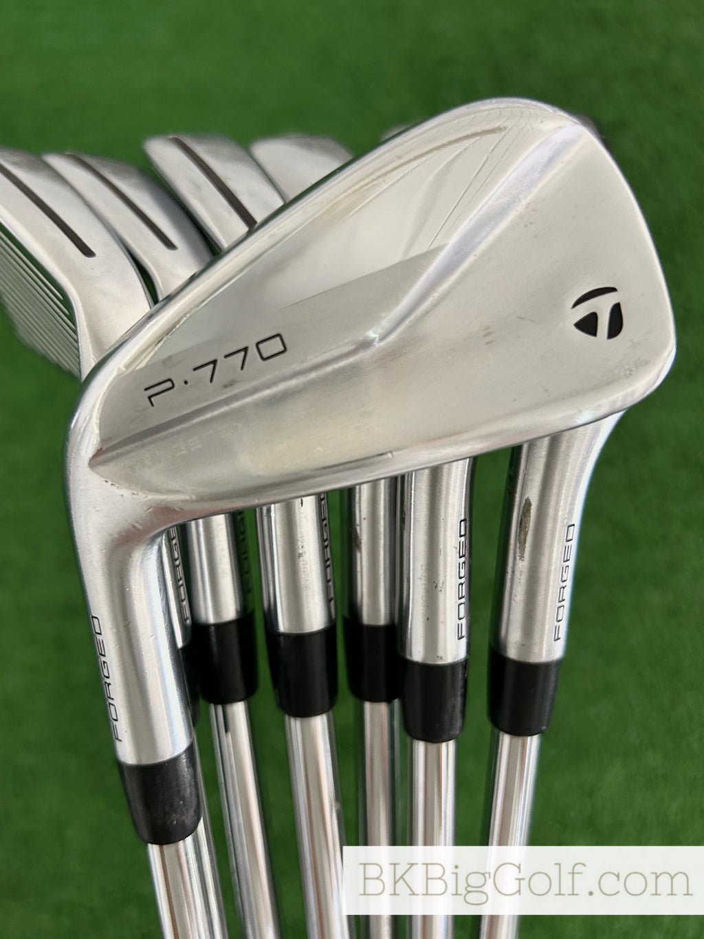 LH Taylormade P770 Forged Iron Set 4-P / KBS Tour 120 Stiff