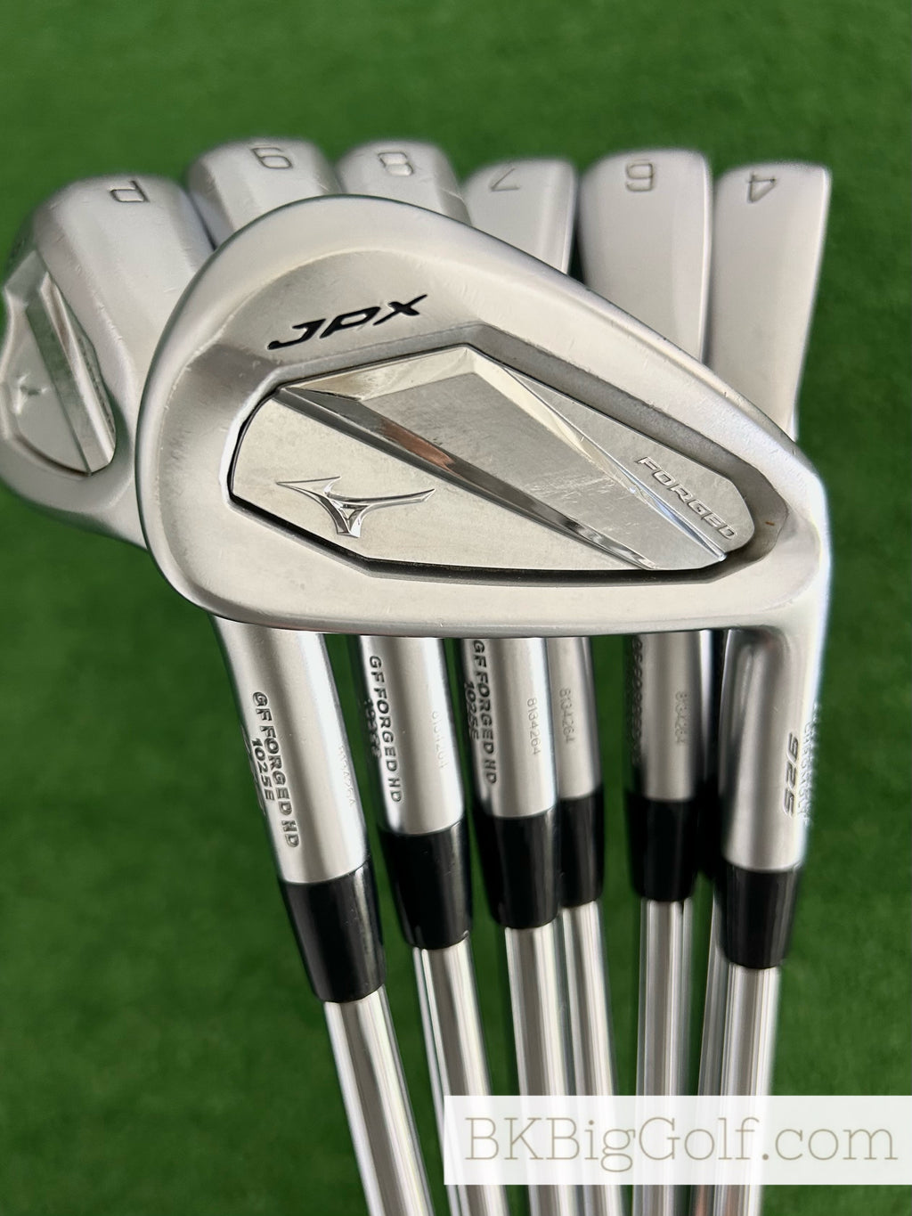 Mizuno JPX 925 Forged Iron Set 4-P / KBS $-Taper 120 Stiff +1/2”