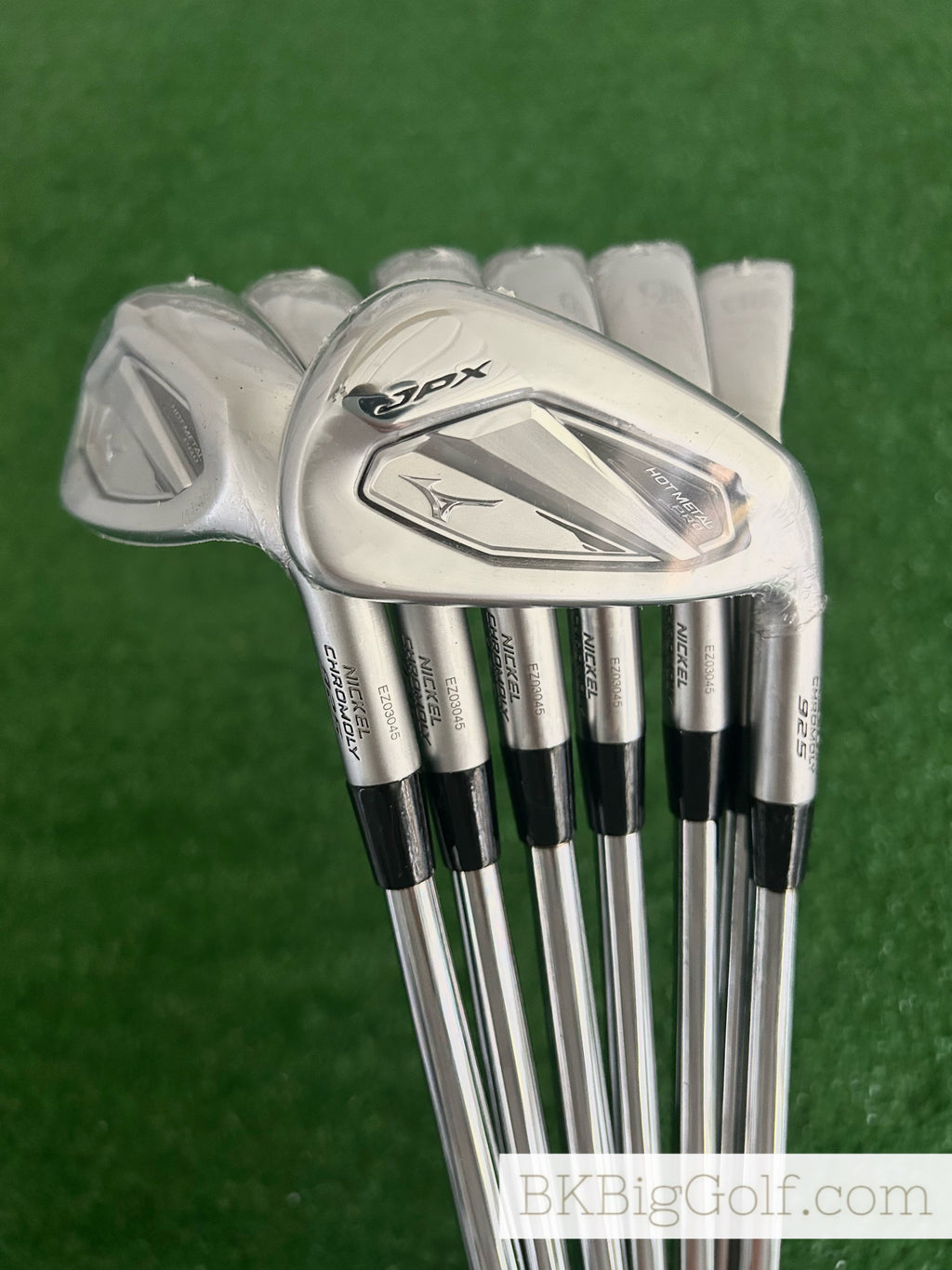 NEW Mizuno JPX 925 Hot Metal Pro Iron Set 4-P / Dynamic Gold 105 Stiff