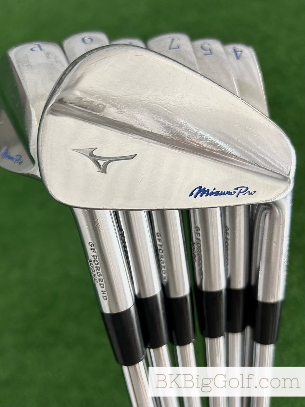 Mizuno Pro 118 MB Forged Iron Set 4-P / Dynamic Gold S400 Stiff