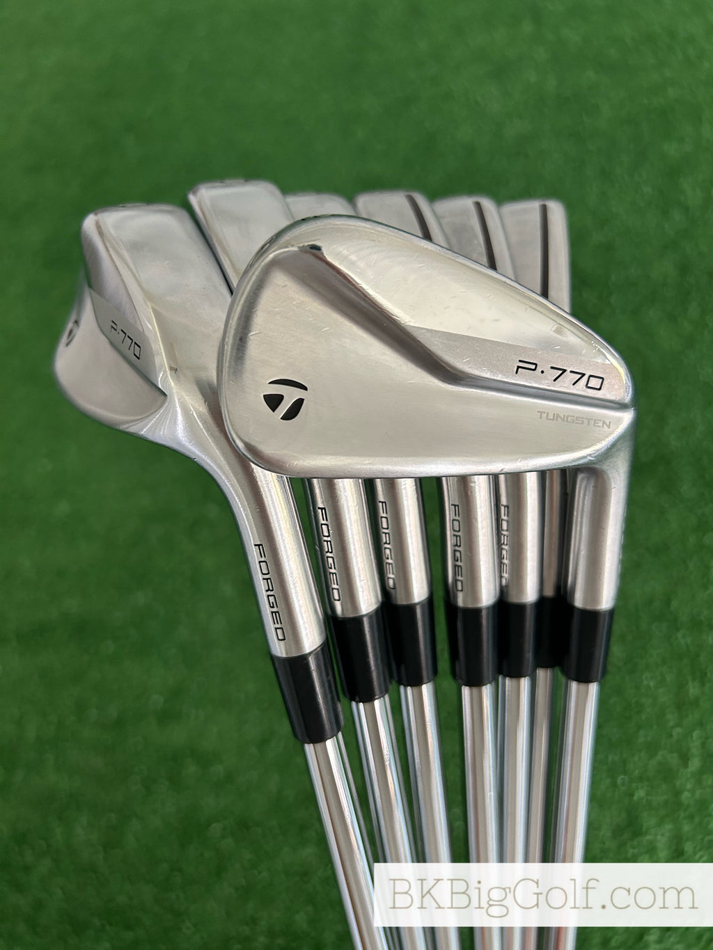 Taylormade P770 Forged Iron Set 4-P / Dynamic Gold EX 120 Stiff