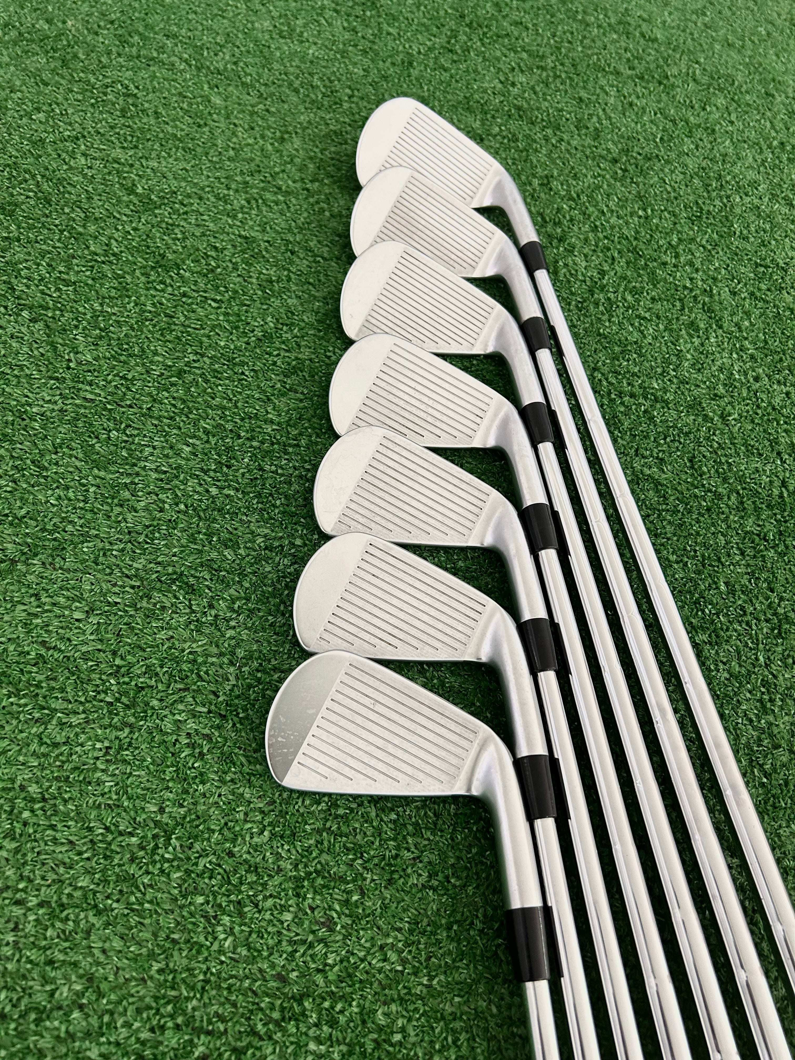 LH Srixon ZX5 Mkii Forged Iron Set 4-P / Dynamic Gold X