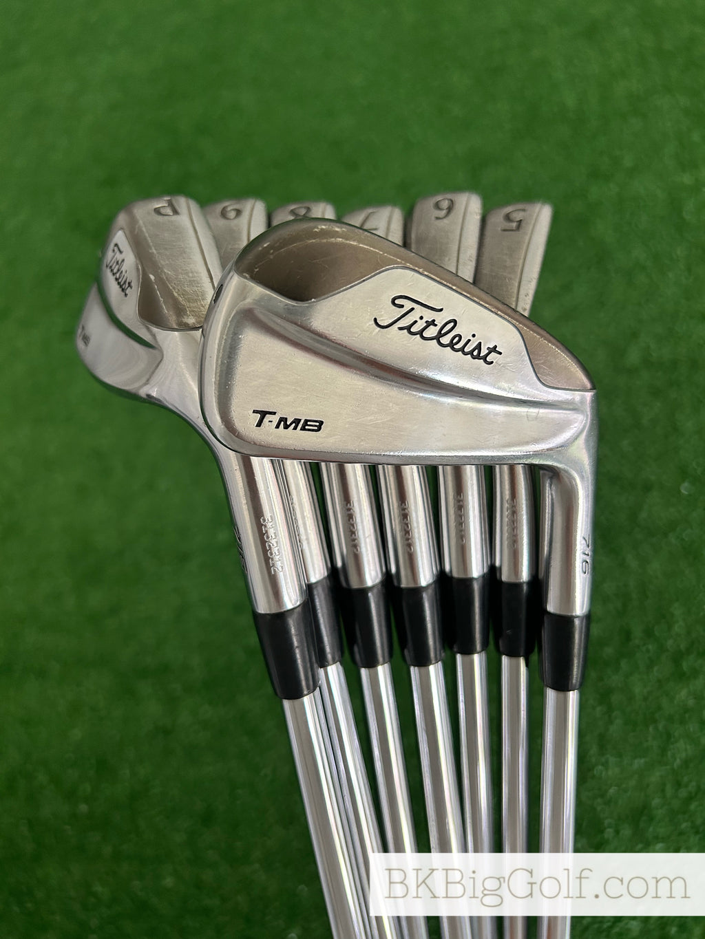 Titleist TMB 716 Iron Set 4-P / Dynamic Gold 120 Stiff