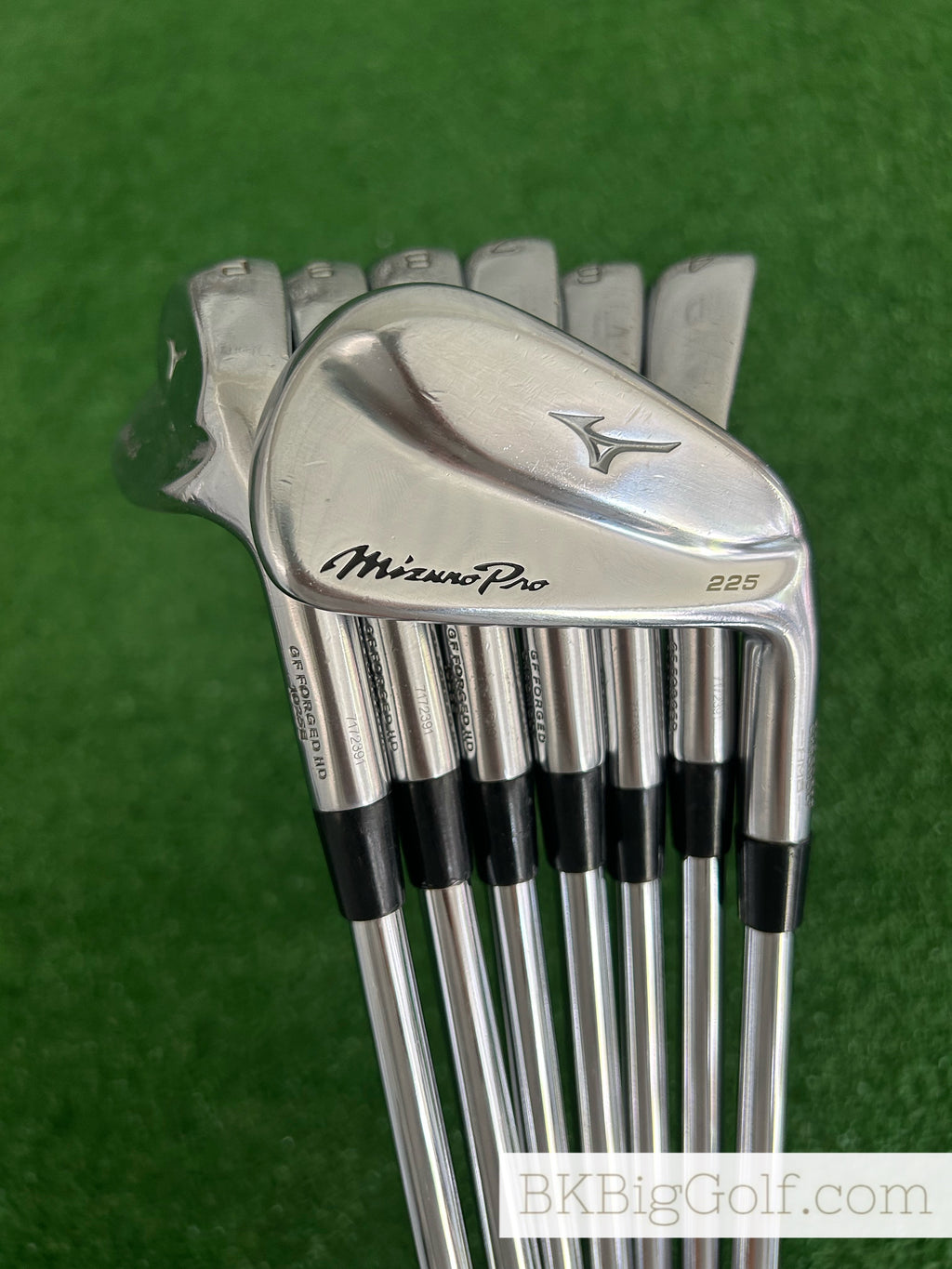 Mizuno Pro 225 / 221 Forged Combo Iron Set 4-P / Project X 6.0 Stiff +1”