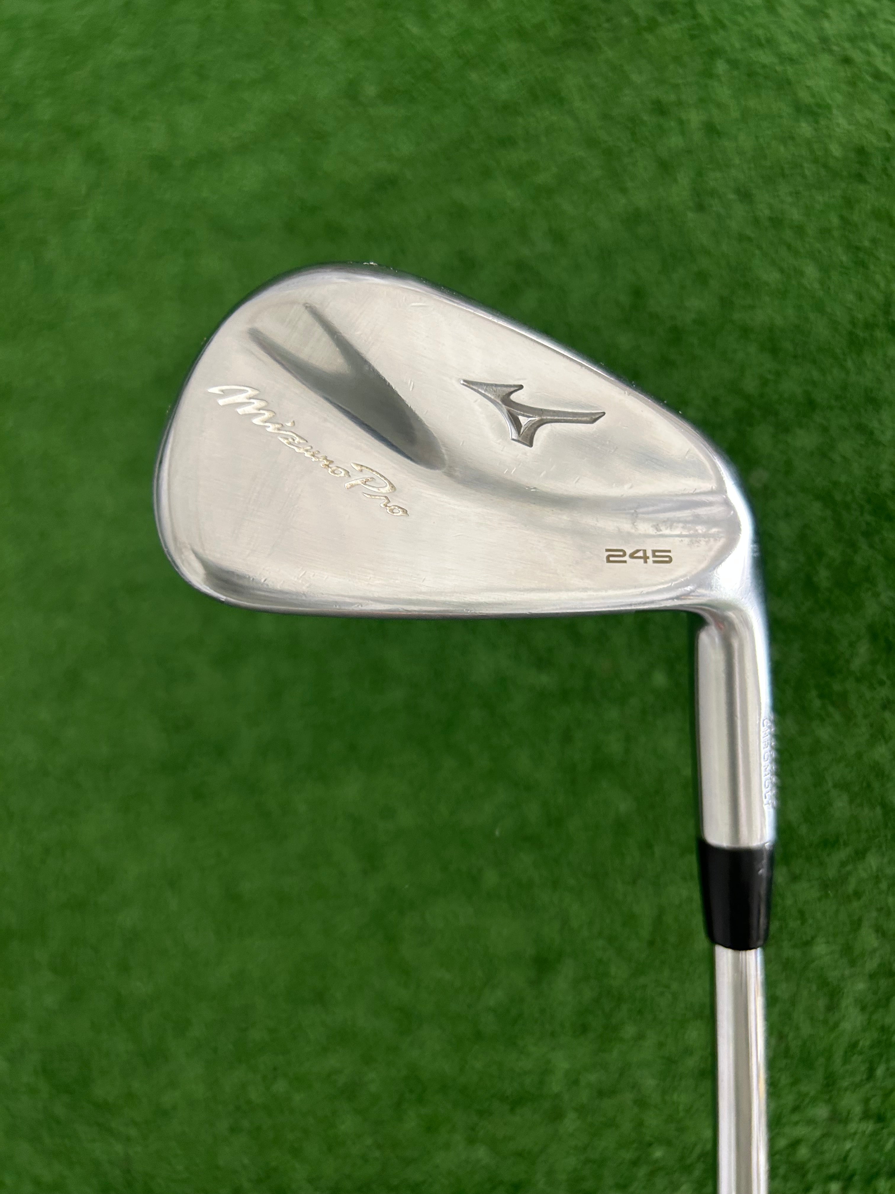 Mizuno Pro 245 Forged Iron Set 5-G / Dynamic Gold 105 Stiff