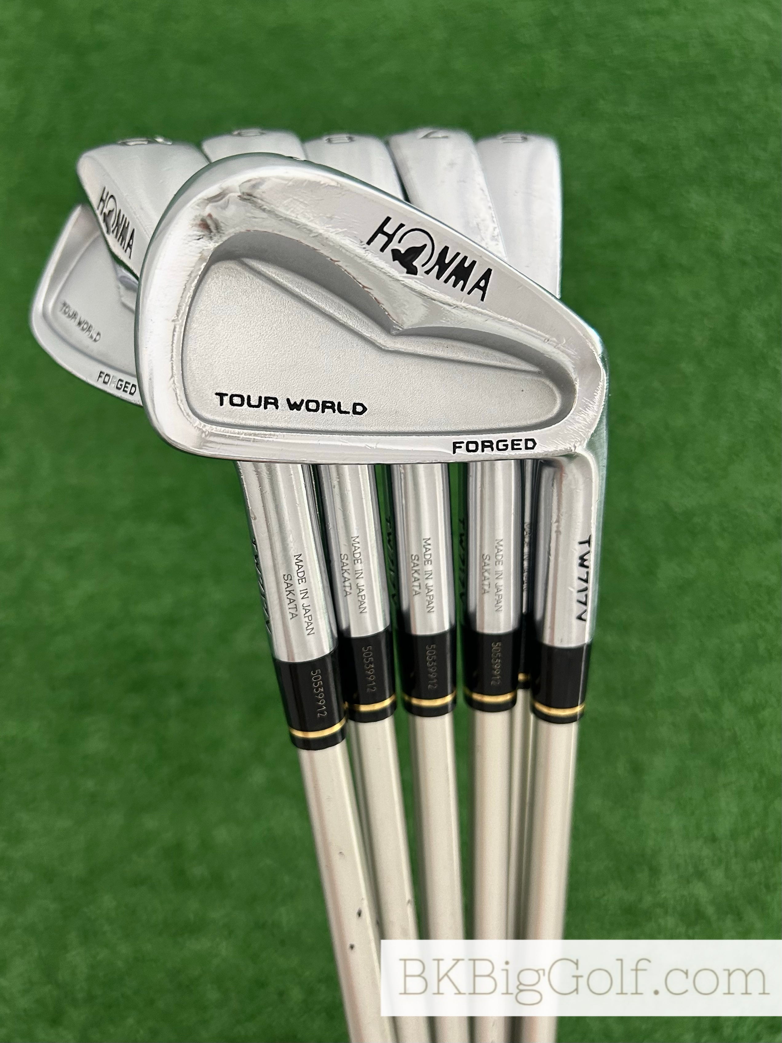 Honma Tour World TW717V Forged Iron Set 5-P / Vizard 55 Regular