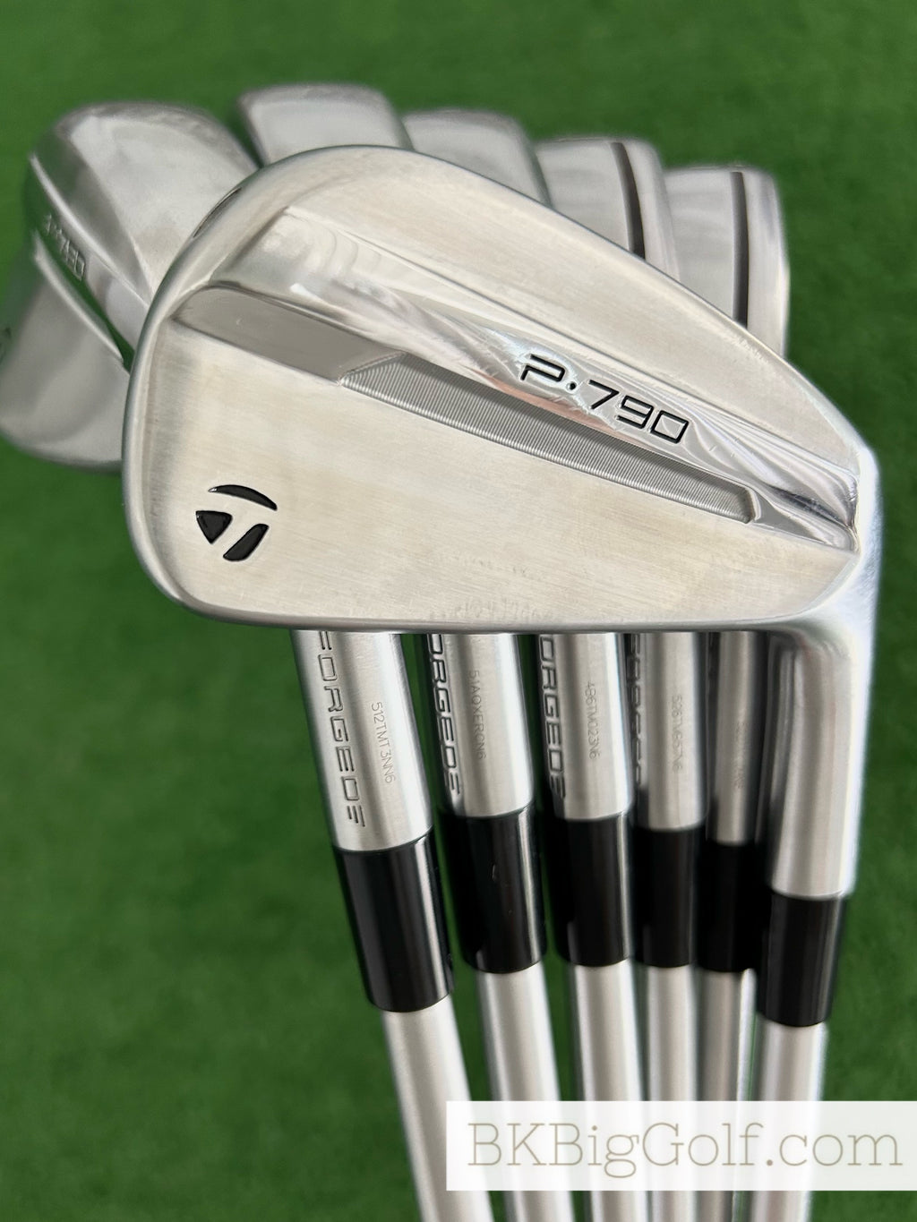 Taylormade P790 ‘25 Forged Iron Set 5-P / KBS Tour C-Taper Lite 115 Extra Stiff