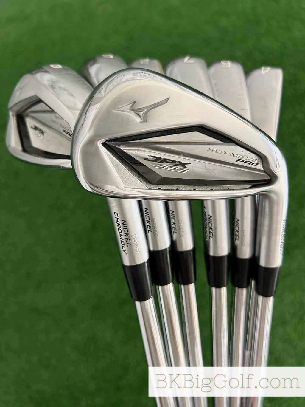 Mizuno JPX 923 Hot Metal Pro Iron Set / Dynamic Gold 105 Stiff